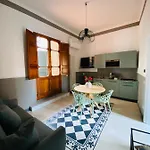 Blom Apartman *