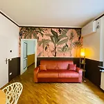 Blom Apartman *